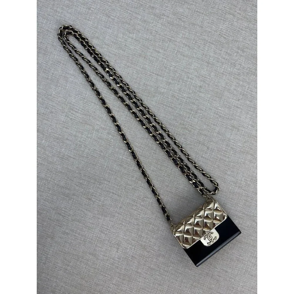 CHANEL Gold/Black Metal Mini Classic Pendant SHW